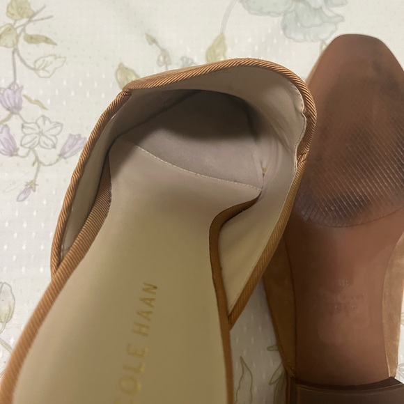 Cole Haan  Perley Mule Flats in Pecan Size 8.5 NIB - Picture 6 of 9